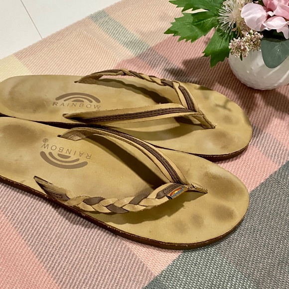 🌈 Rainbow Sandals Flirty Braid Narrow Strap Women’s Large Tan - Picture 4 of 8